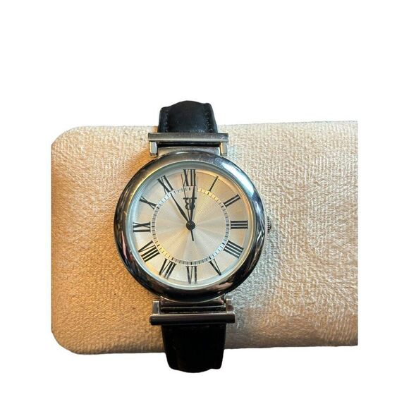 Vintage Silver Roman Numeral Wrist Watch With Black Leather Band - Picture 1 of 8